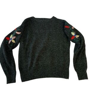 Primark Women's XL Gray Floral Embroidered Pullover Sweater